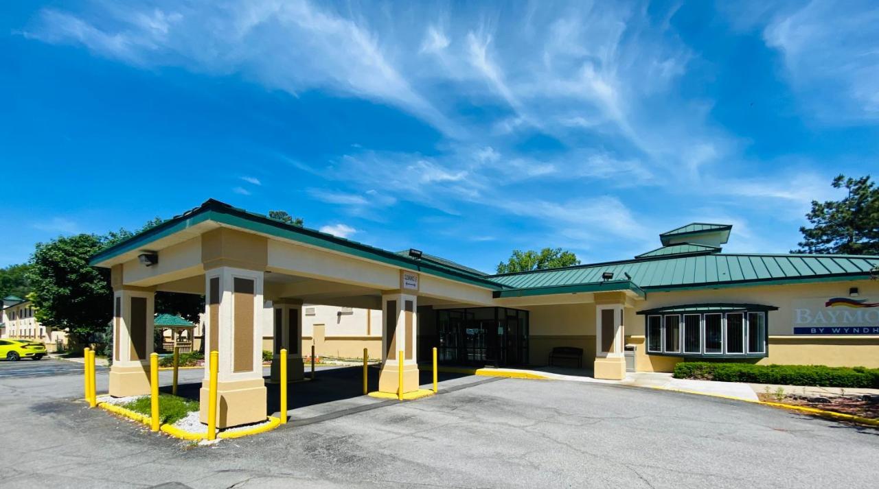 Baymont By Wyndham Latham Albany Airport Hotel Buitenkant foto