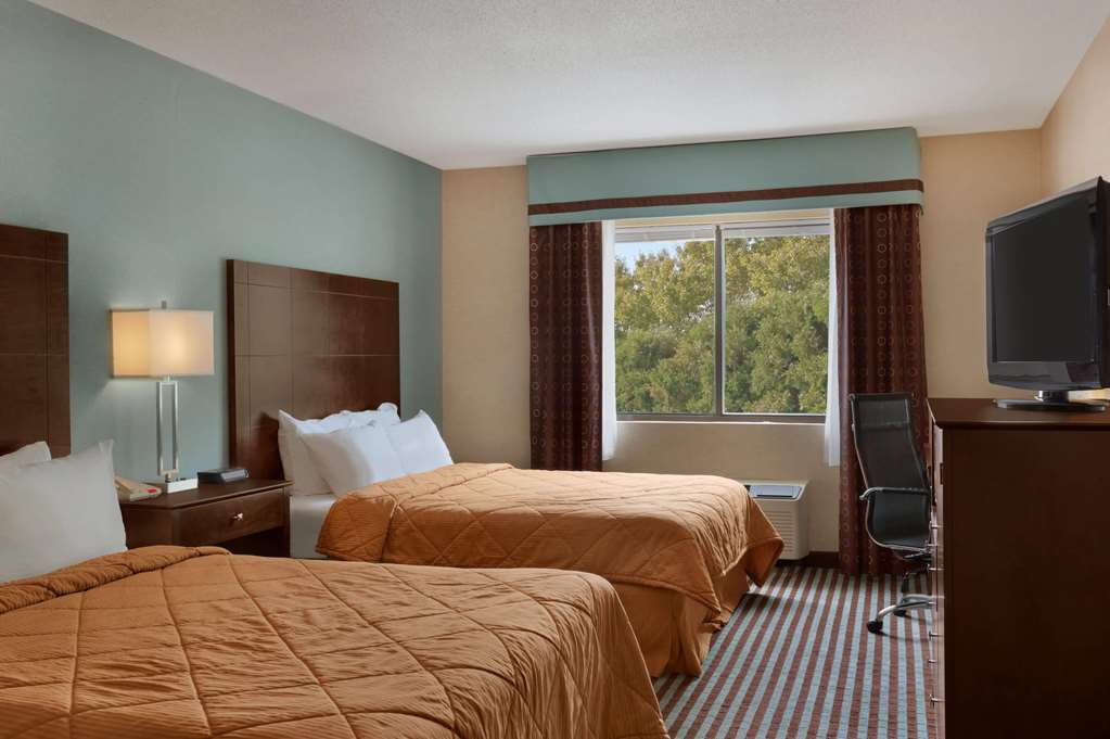 Baymont By Wyndham Latham Albany Airport Hotel Kamer foto